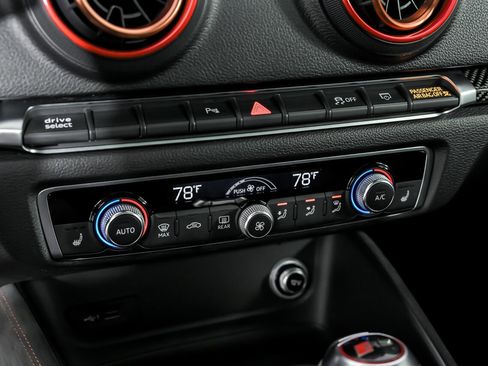 Used 2018 Audi RS 3 image 35