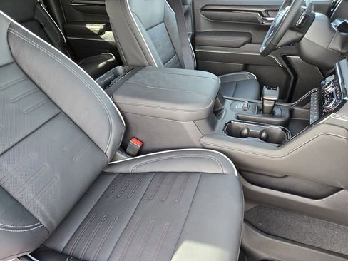 New 2026 GMC Sierra 1500 AT4X AWD/4WD image 9
