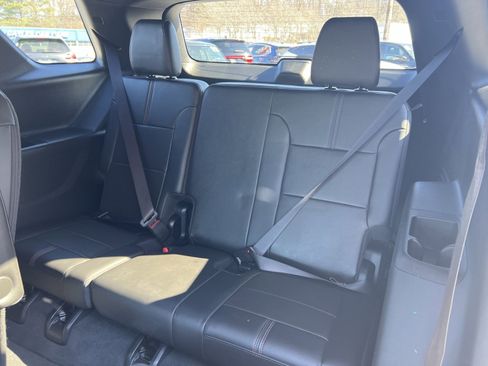 Used 2023 Chevrolet Traverse RS w/ LPO, Cargo Package image 25
