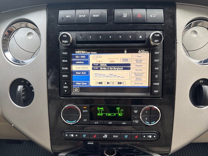 Used 2012 Ford Expedition EL Limited AWD/4WD image 22