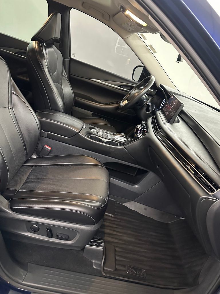 Used 2024 INFINITI QX60 Luxe AWD/4WD image 38