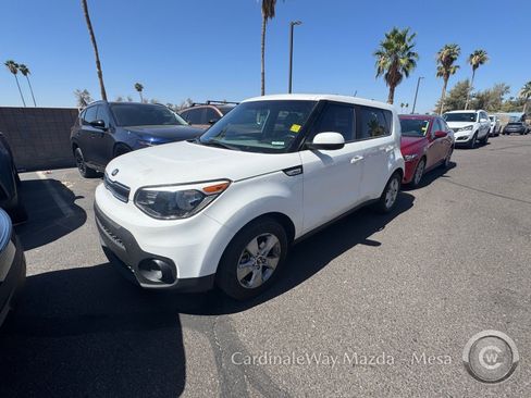 Used 2018 Kia Soul w/ Convenience Package FWD image 7