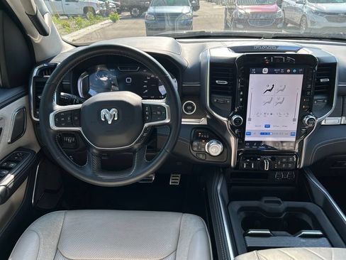 Used 2023 RAM 1500 Limited AWD/4WD image 14