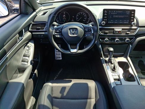 Used 2022 Honda Accord Sport image 11