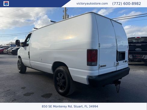 Used 2010 Ford E-150 and Econoline 150 RWD image 3