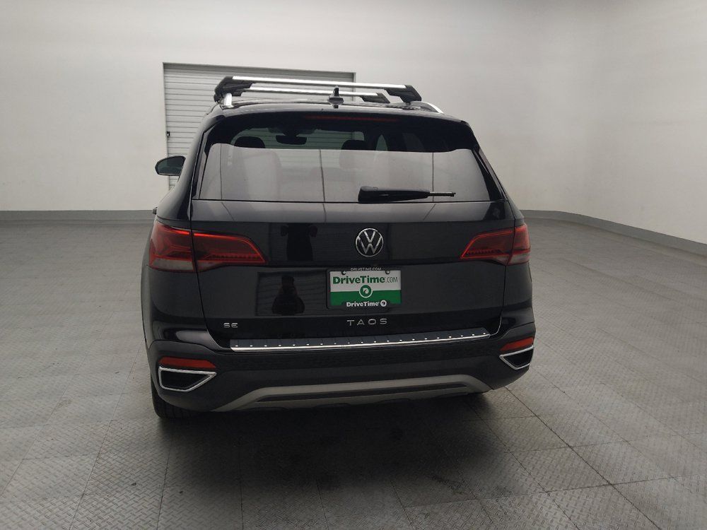Used 2022 Volkswagen Taos SE FWD image 6