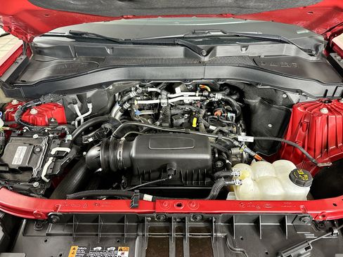 Used 2022 Ford Explorer XLT w/ Equipment Group 202A image 34