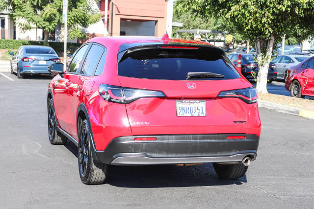 Used 2025 Honda HR-V Sport image 12