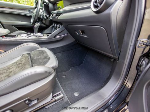 Used 2024 Alfa Romeo Stelvio Quadrifoglio w/ Quick Order Package 25A 100th image 36