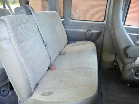 Used 2020 Chevrolet Express 3500 LT w/ LT Preferred Equipment Group image 14