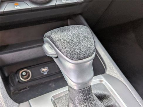 Used 2024 Kia Forte LXS w/ LXS Technology Package FWD image 11