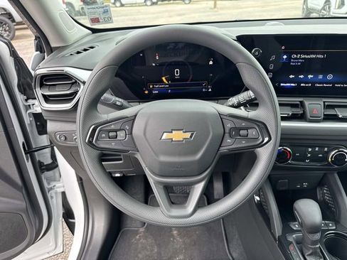 New 2026 Chevrolet TrailBlazer LS w/ LS Convenience Package FWD image 43