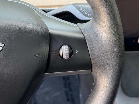 Used 2023 Tesla Model 3 Standard Range RWD image 37