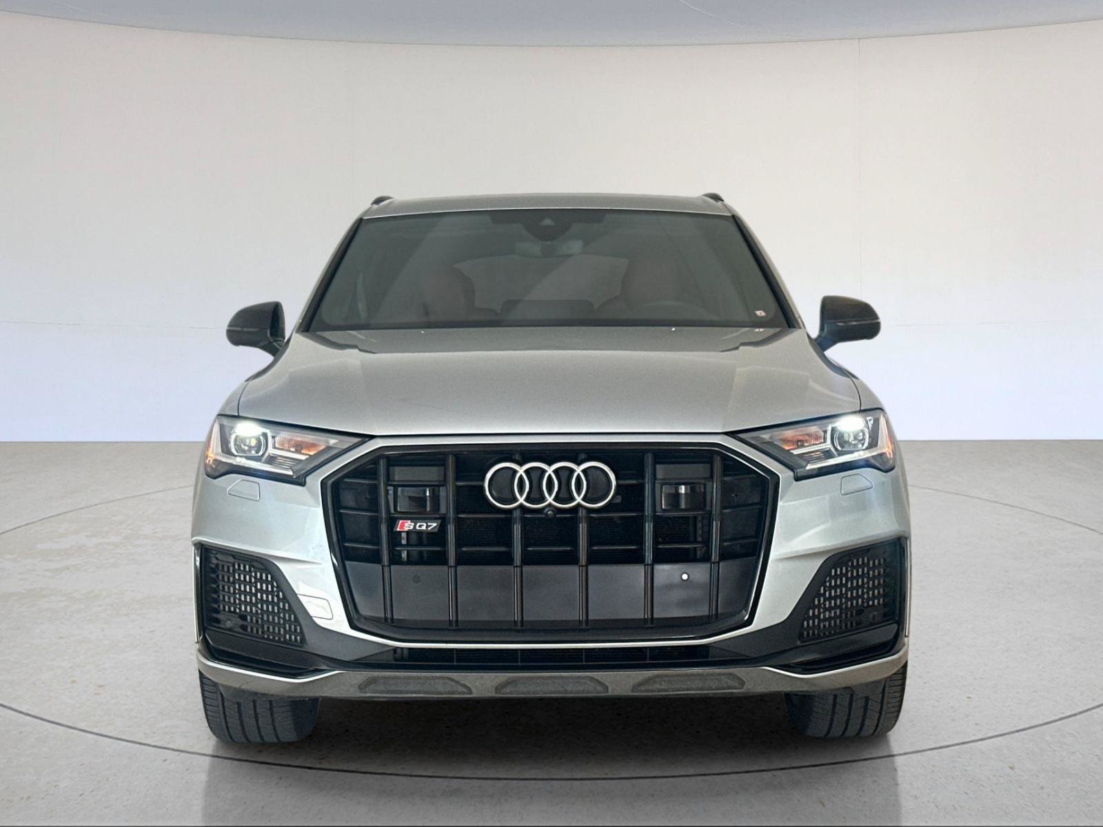 Used 2023 Audi SQ7 Premium Plus w/ Black Optic Package AWD/4WD image 9