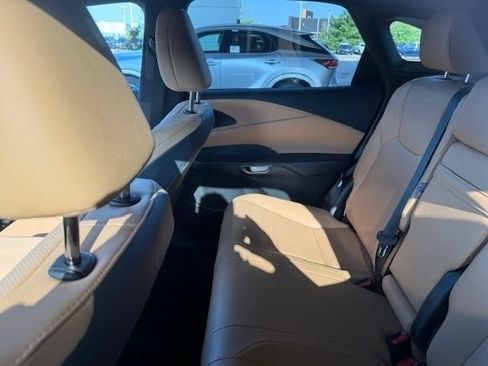 Used 2024 Lexus RX 350 Premium w/ Convenience Package AWD/4WD image 9