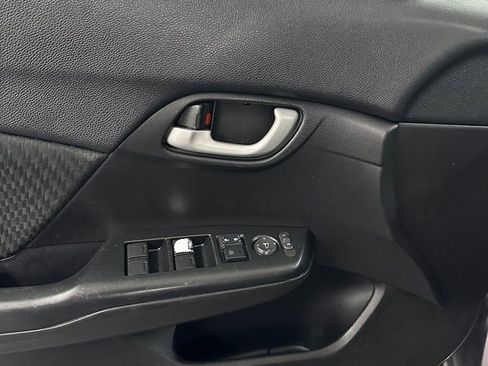 Used 2015 Honda Civic LX image 9