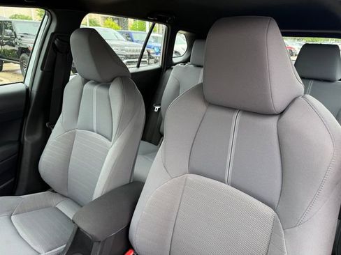 Used 2025 Toyota Corolla Cross AWD Hybrid image 14