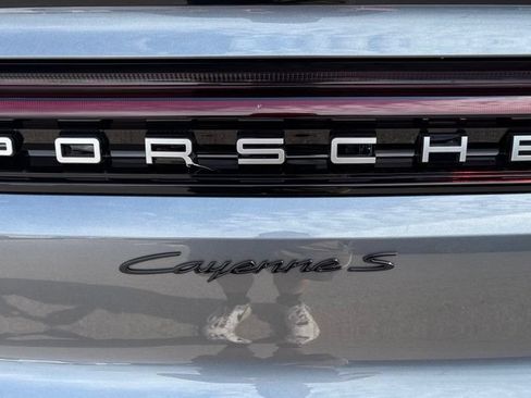 New 2026 Porsche Cayenne S AWD/4WD image 11