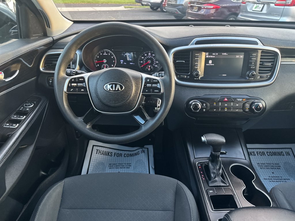 Used 2020 Kia Sorento LX FWD image 28