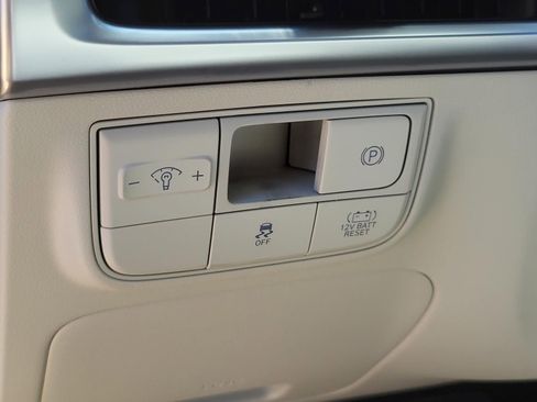 New 2026 Hyundai Tucson Blue SE AWD/4WD image 16