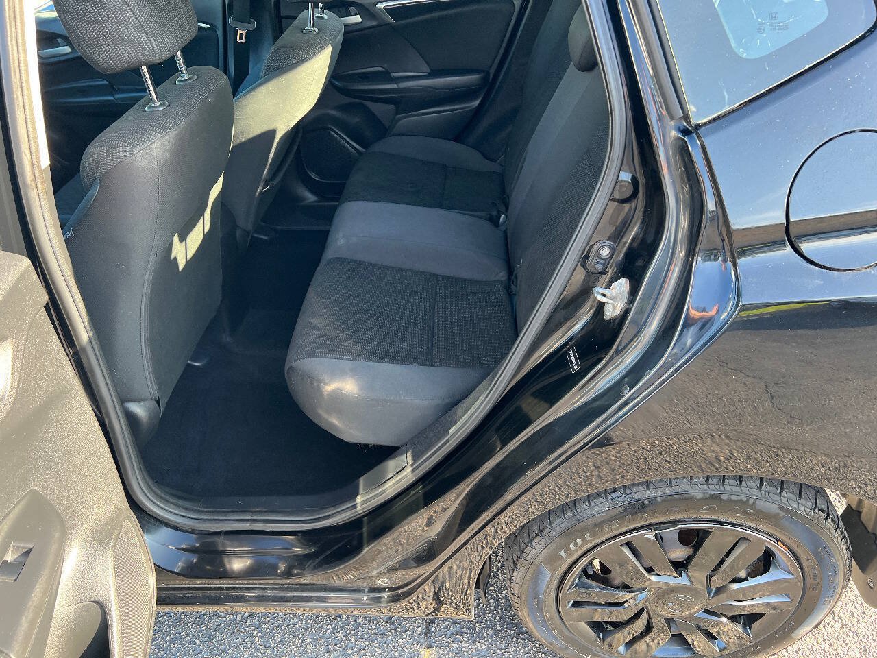 Used 2015 Honda Fit LX image 19