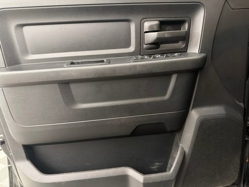 Used 2017 RAM 1500 Express image 13