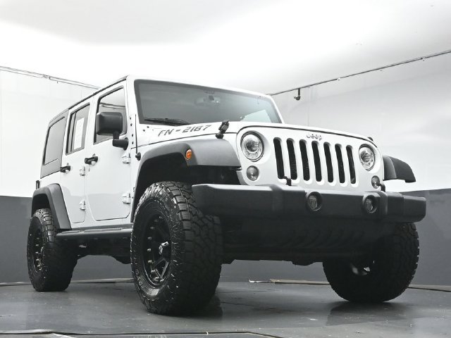 Used 2018 Jeep Wrangler Unlimited Sport S AWD/4WD image 29