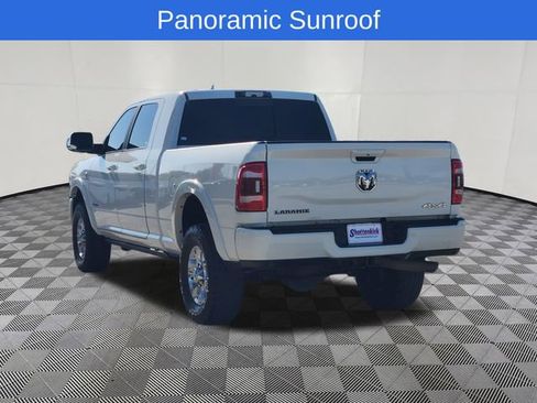 Used 2022 RAM 2500 Laramie AWD/4WD image 3