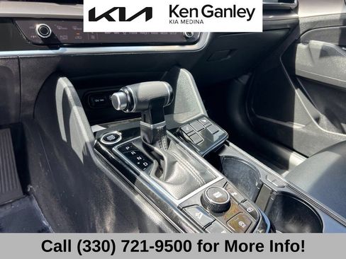 Certified 2023 Kia Sportage EX FWD image 35