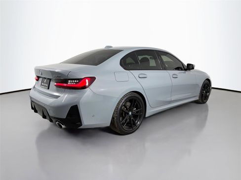 Certified 2023 BMW 330i Sedan w/ M Sport Package RWD image 5