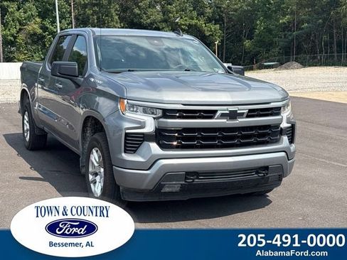 Used 2026 Chevrolet Silverado 1500 RST AWD/4WD image 1