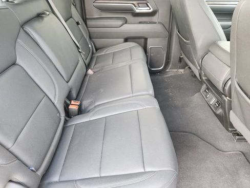 Used 2025 GMC Sierra 1500 SLT RWD image 30