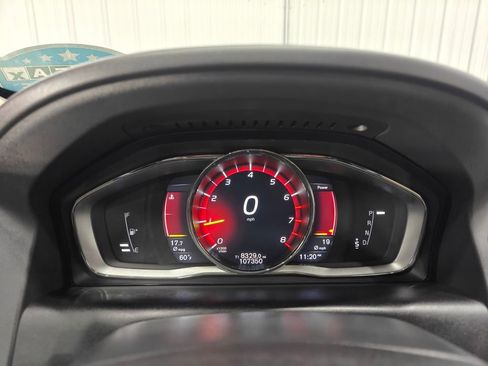 Used 2017 Volvo XC60 T5 Inscription w/ Preferred Option Package image 44