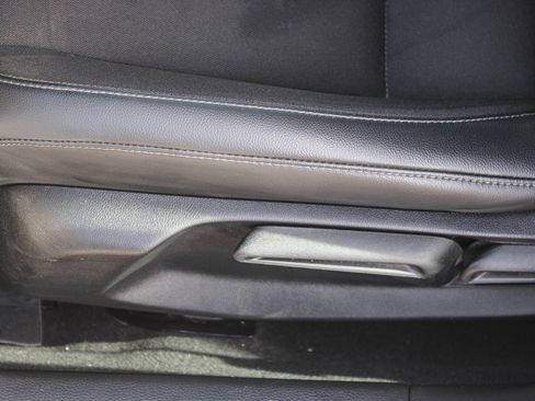 Used 2022 Honda Civic Sport image 22