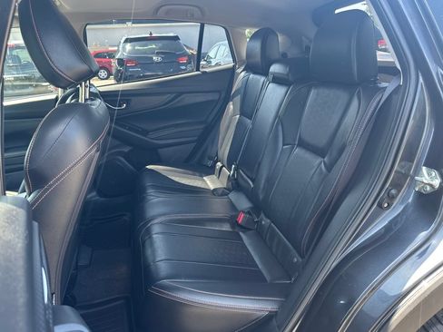 Used 2019 Subaru Crosstrek 2.0i Limited w/ Moonroof Package w/Navigation AWD/4WD image 16