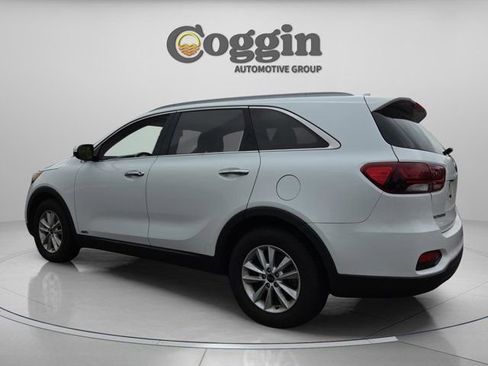 Used 2019 Kia Sorento AWD V6 w/ Option Group 020 image 3