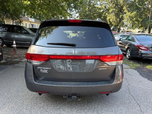 Used 2015 Honda Odyssey Touring image 5