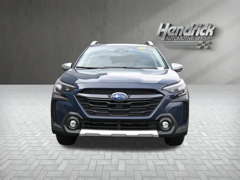 Certified 2025 Subaru Outback Touring w/ Popular Package #2 image 3