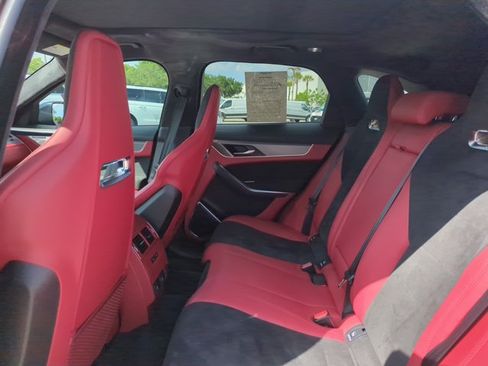 Used 2024 Jaguar F-PACE SVR AWD/4WD image 17