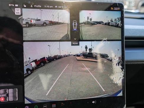 Used 2026 Tesla Model Y Long Range image 23