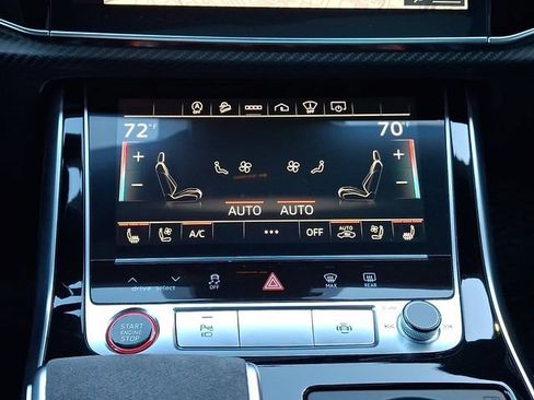 Used 2022 Audi RS Q8 w/ Carbon Optic Package image 21