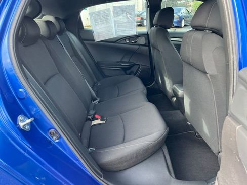 Used 2018 Honda Civic Sport image 11