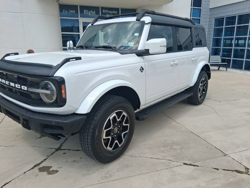 Used 2024 Ford Bronco Outer Banks AWD/4WD image 4