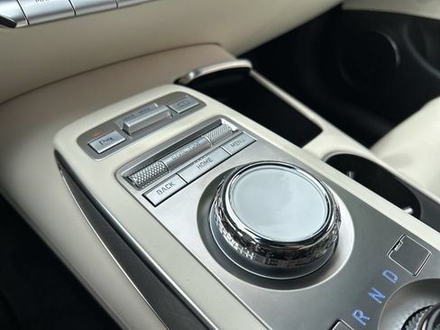 Certified 2025 Genesis Electrified GV70 w/ Prestige Package AWD/4WD image 21