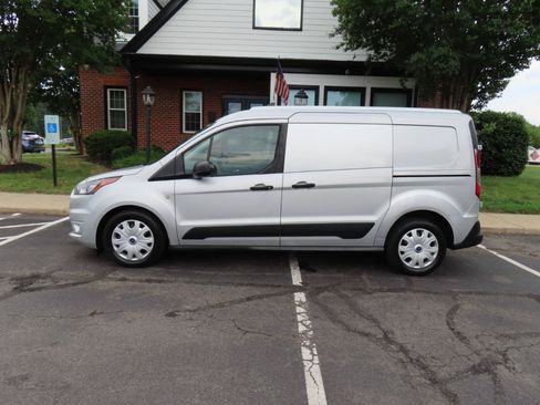 Used 2020 Ford Transit Connect XLT FWD image 3