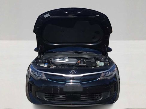 Used 2017 Kia Optima EX w/ Technology Package image 9