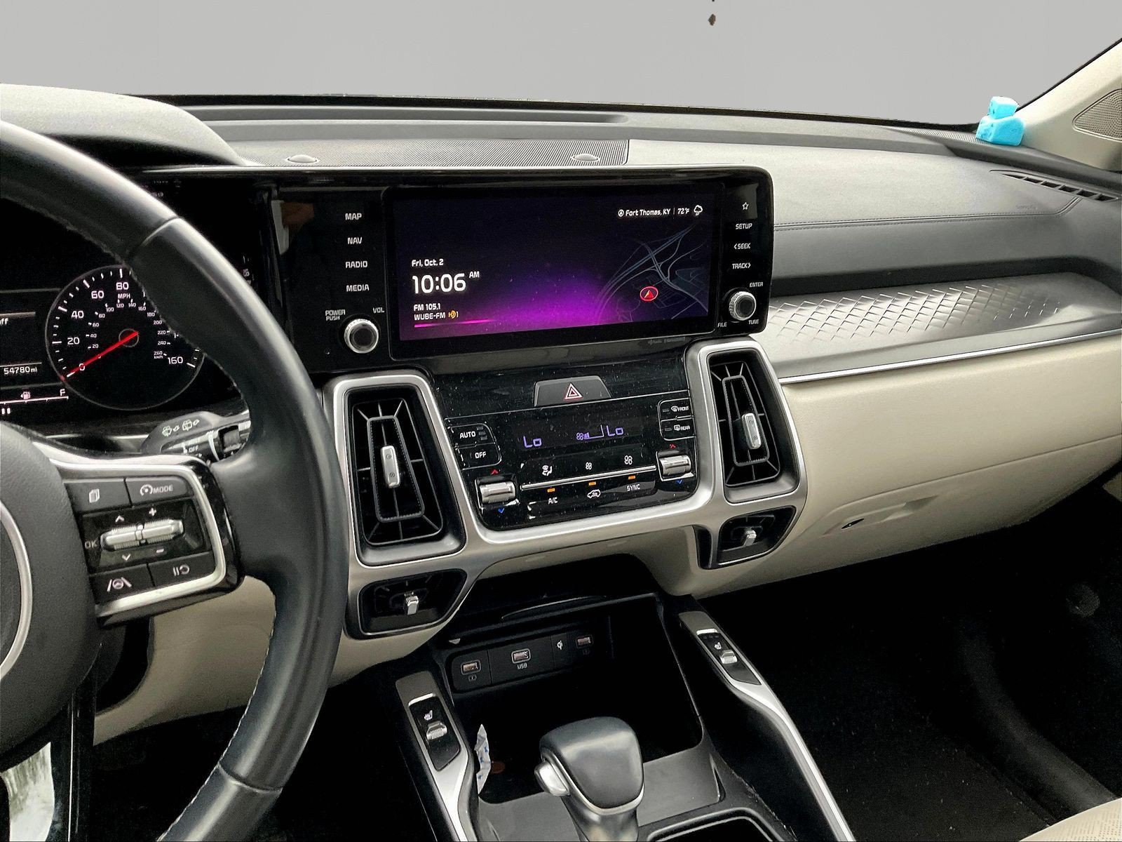 Used 2023 Kia Sorento S w/ Panoramic Sunroof Package FWD image 9