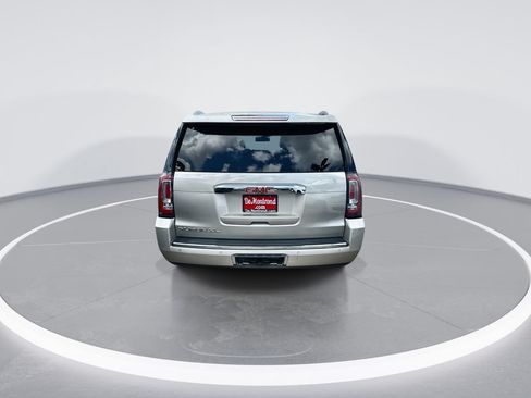 Used 2016 GMC Yukon XL Denali w/ Open Road Package RWD image 7