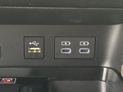 Used 2025 Toyota Camry SE FWD image 22