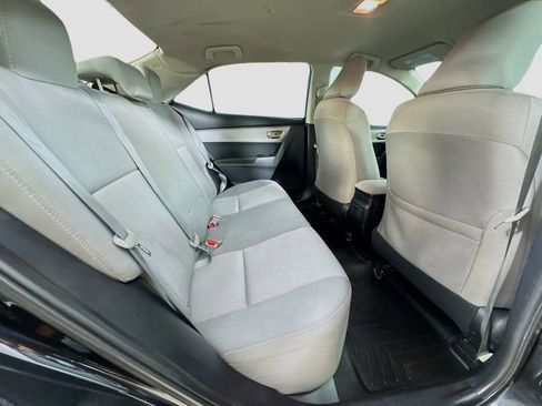 Used 2014 Toyota Corolla LE FWD image 28